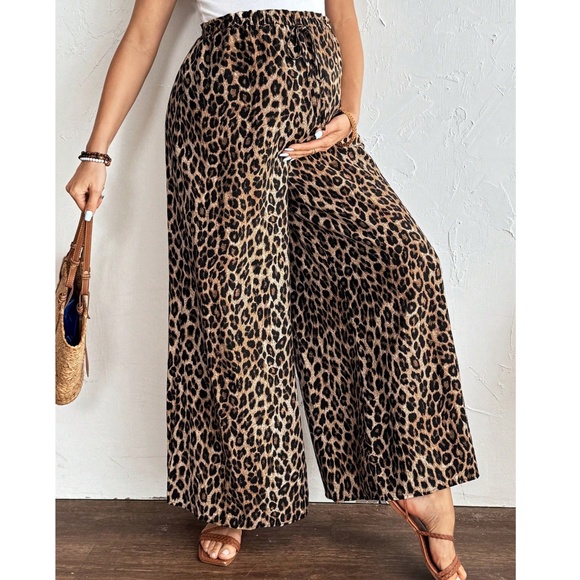Maternity Leopard Print Stretchy Waist Wide Leg Lounge Pants - Picture 2 of 9